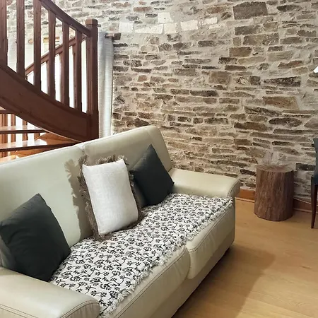 בית נופש Beautiful In Jumilhac-le-Grand